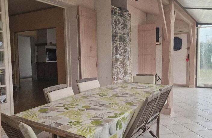 Maison 131 m² sur 8 769 m² de terrain — photo 4