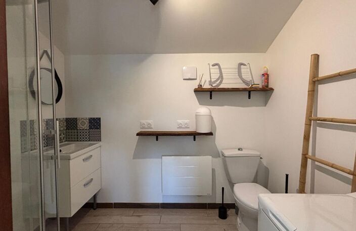 BOURCEFRANC-LE-CHAPUS – Appartement T2 rénové avec garage — photo 3