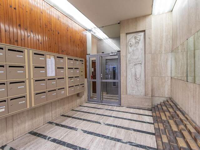 75018 / LA CHAPELLE, Parking sécurisé — photo du bien