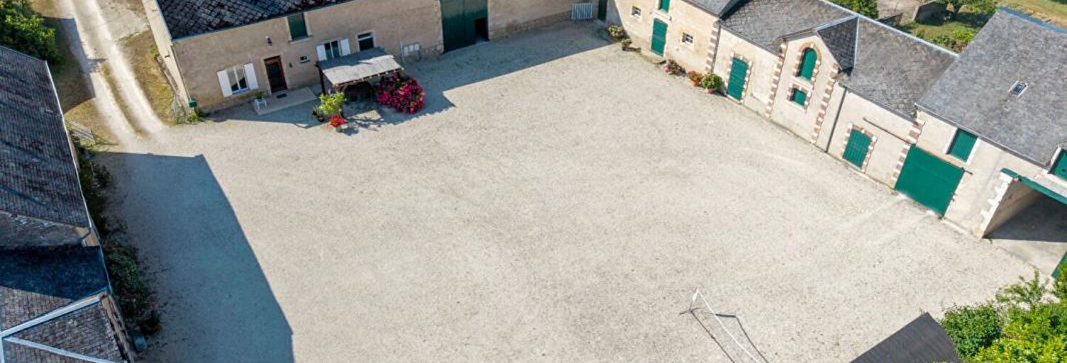 Maison 8 Pièces 235 m² à vendre à Lissay-Lochy (18340)