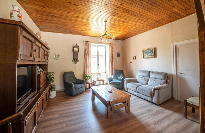 Maison Lissay Lochy 8 pièce(s) 235 m2 — photo 4