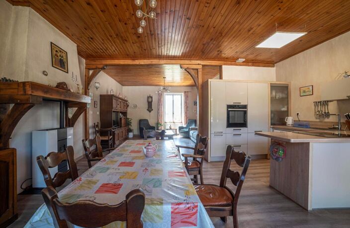 Maison Lissay Lochy 8 pièce(s) 235 m2 — photo 5
