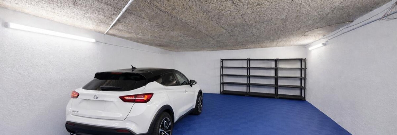 Garage  46 m² à vendre à Mandelieu-la-Napoule (06210)