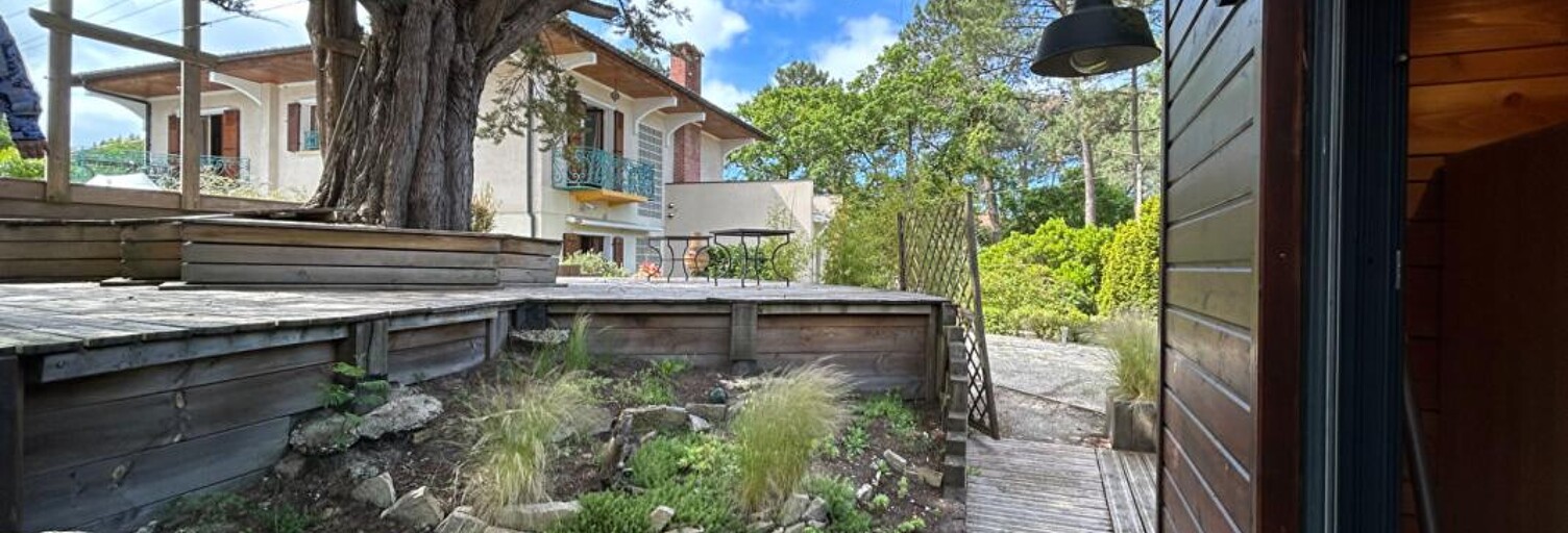 Maison 10 Pièces 350 m² à vendre à Carcans (33121)
