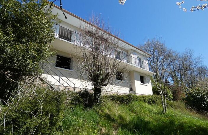 Maison sur les hauteurs de Tulle vue dégagée - au calme — photo 4