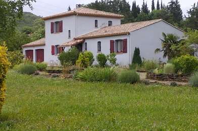 Maison 7 pièces 374400 €