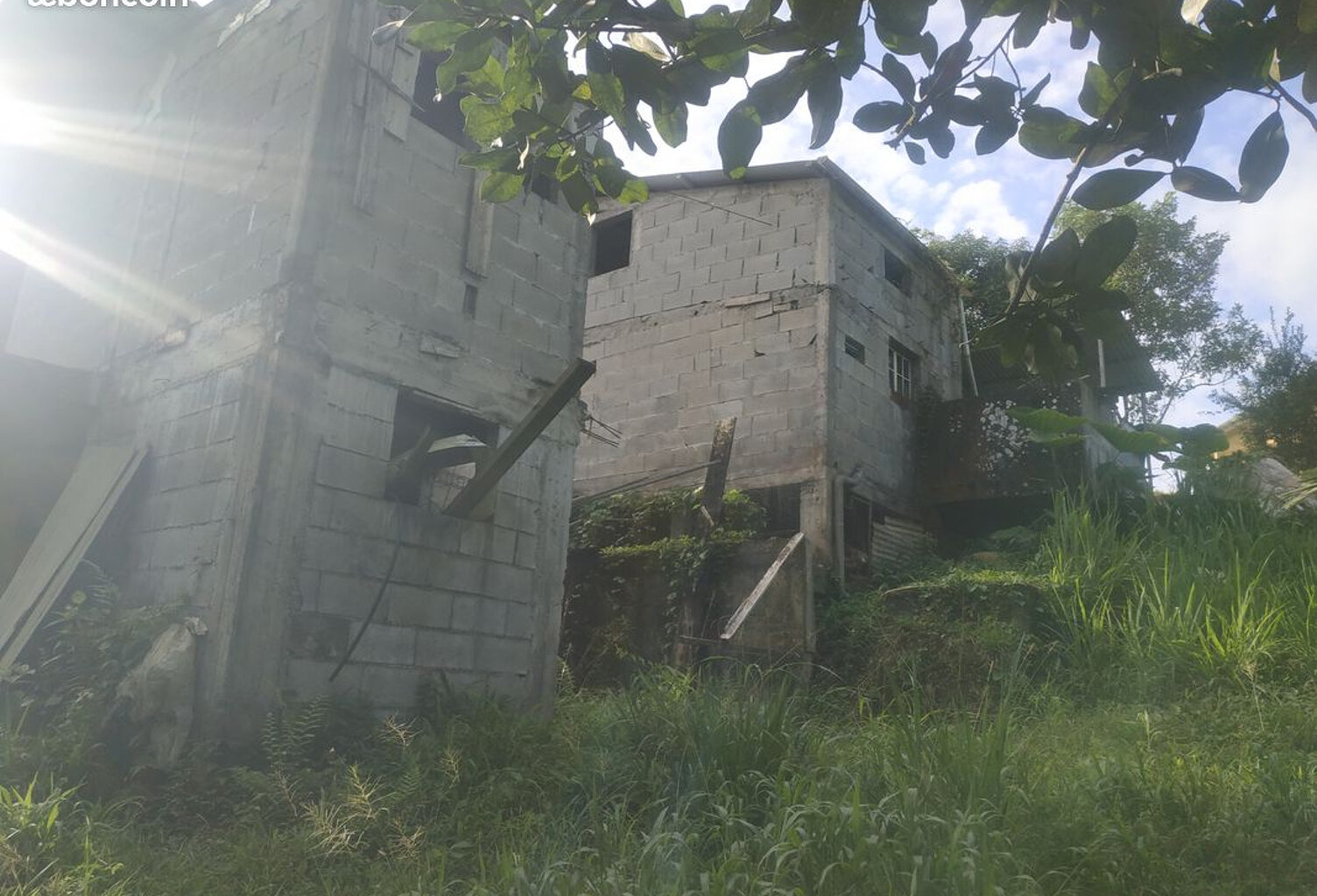 lot de  2 maisons en construction a vendre au gros-morne — photo 1