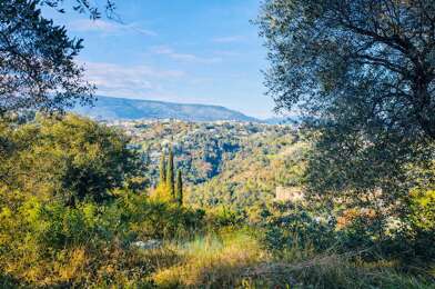 Terrain  218000 €