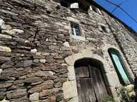 Authentique maison de hameau avec dépendances et vue dégagée — photo 2