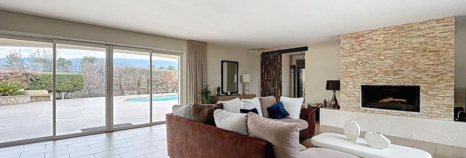 Maison 5 Pièces 205 m² à vendre à Ollières (83470)