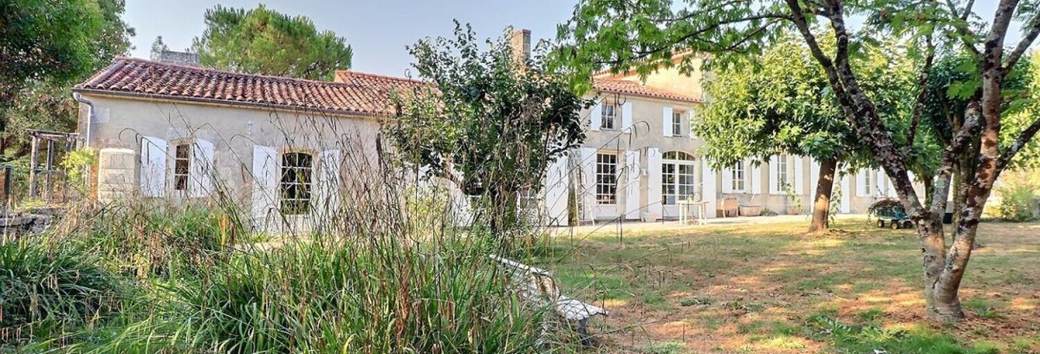 Maison 19 Pièces 433 m² à vendre à Bernay-Saint-Martin (17330)