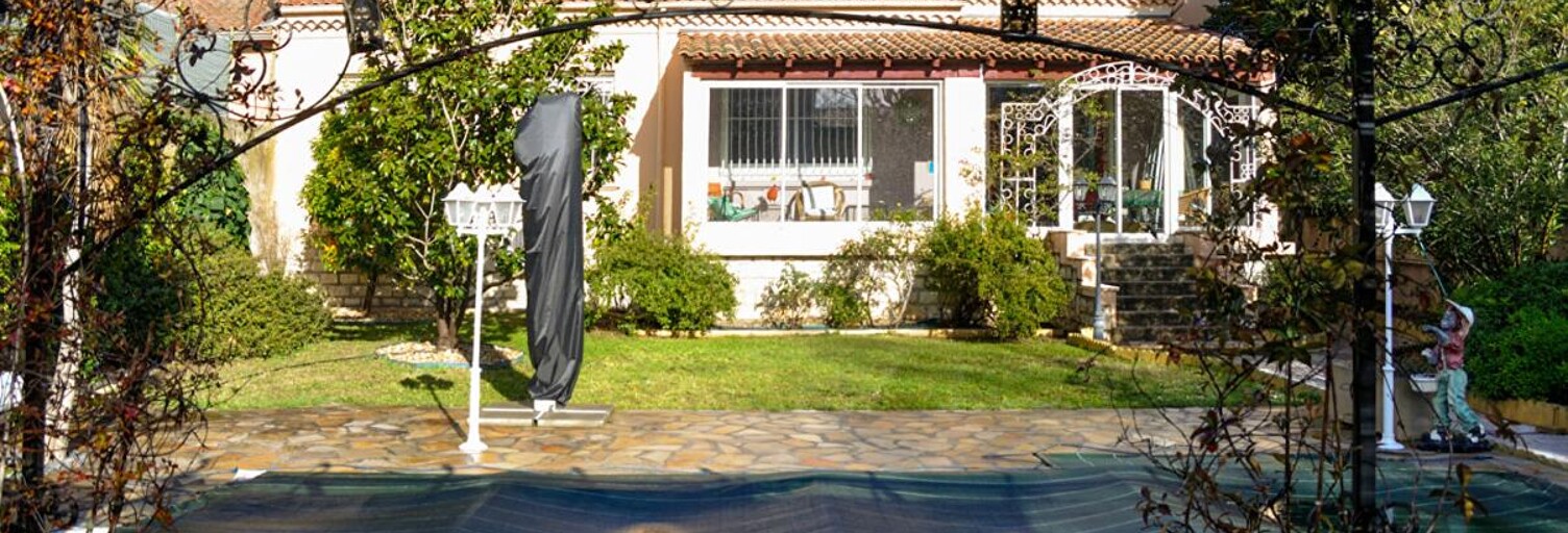 Maison 10 Pièces 219 m² à vendre à Martigues (13500)