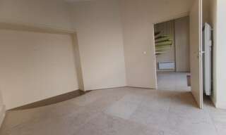 Commerce 4 Pièces 77 m² à louer à Saint-Pons-de-Thomières (34220)