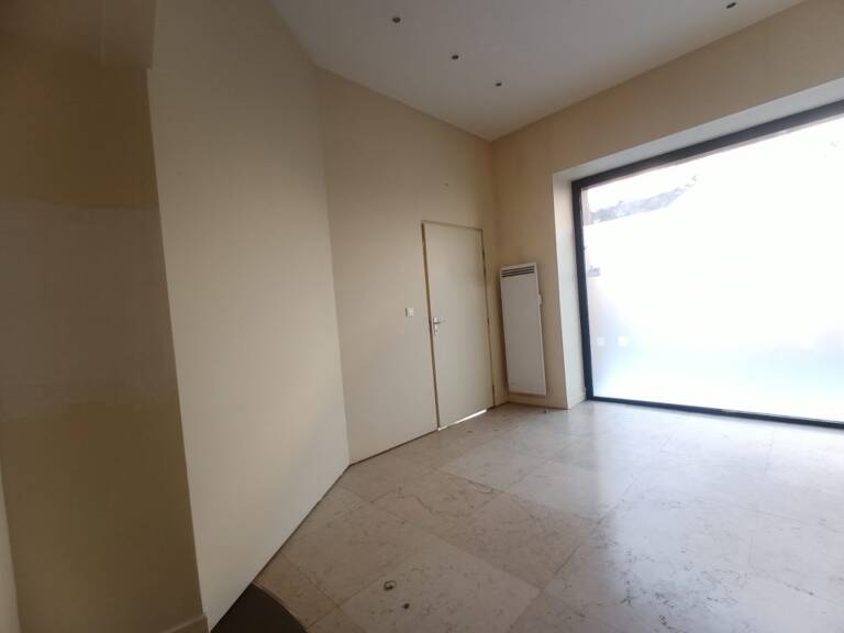 A LOUER Local professionel ST PONS DE THOMIERES 34220 — photo 1
