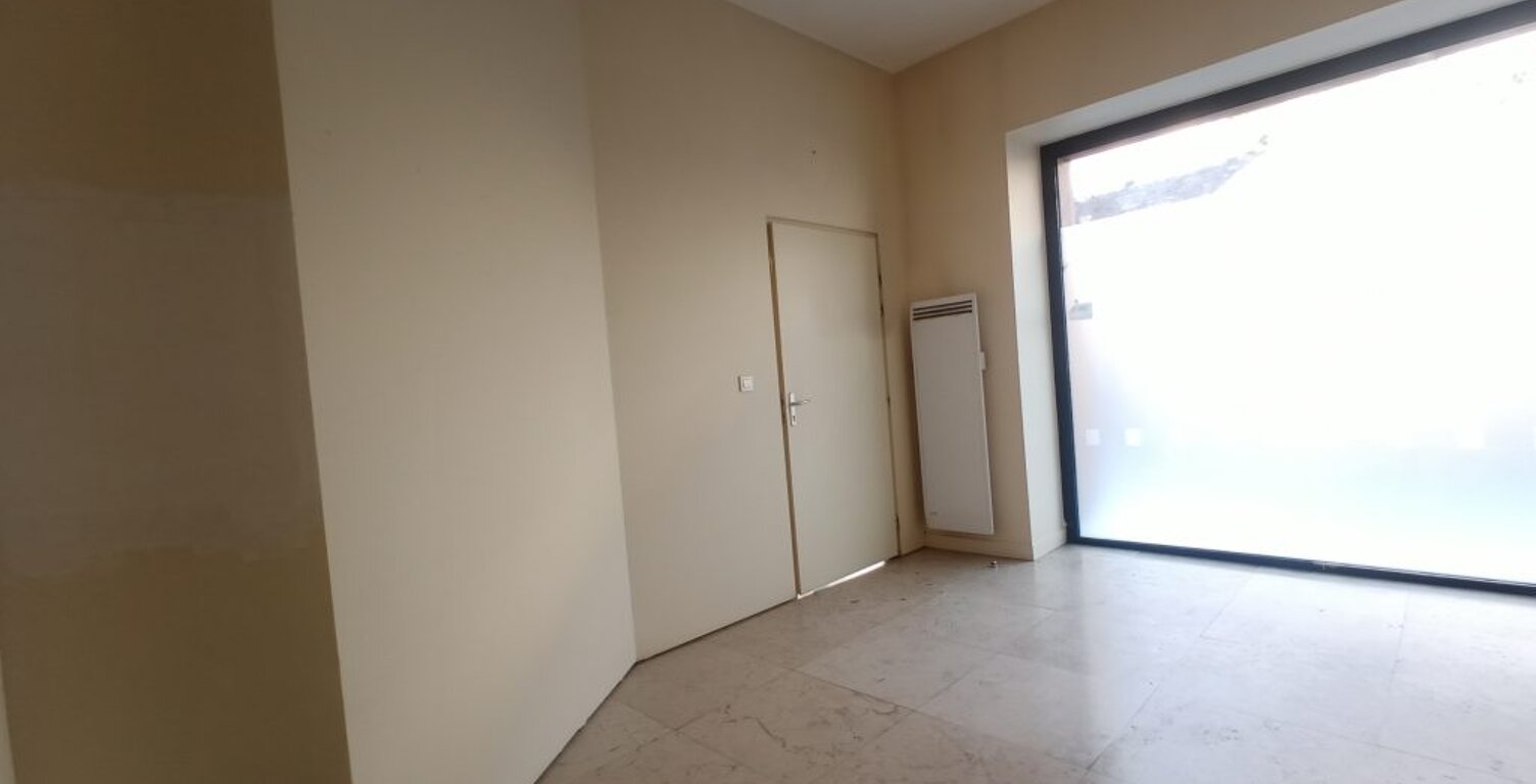 A LOUER Local professionel ST PONS DE THOMIERES 34220 — photo 1
