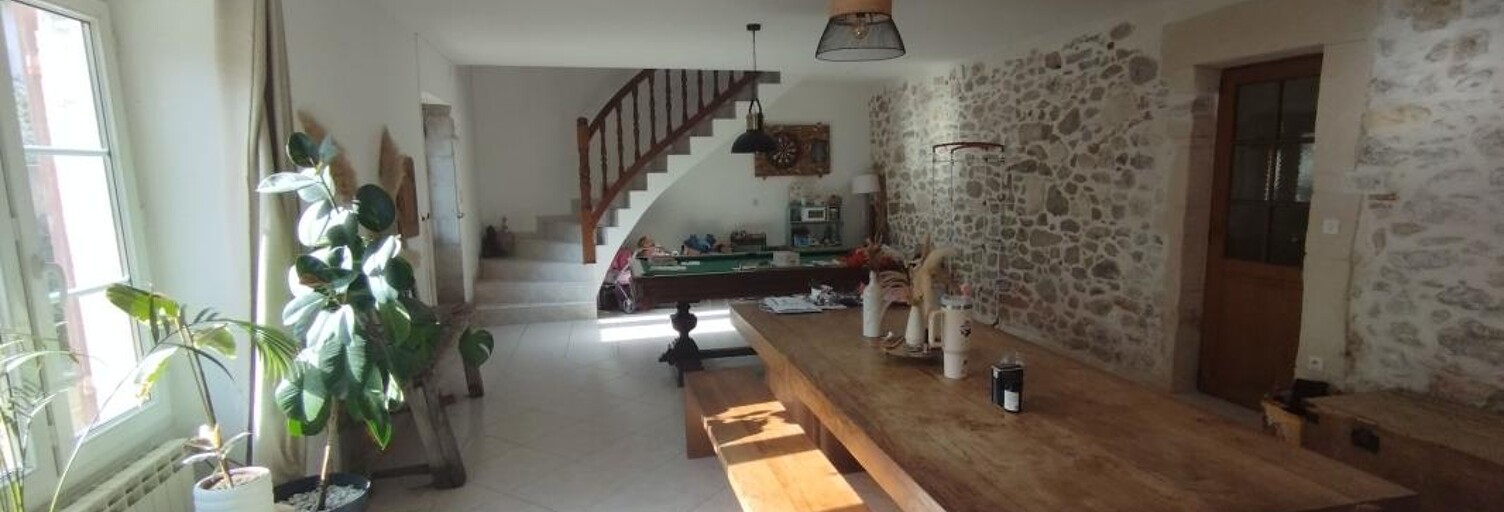 Maison 5 Pièces 225 m² à vendre à Guiche (64520)