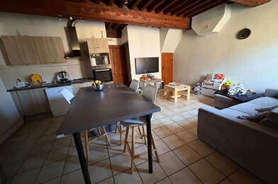 Maison 5 pièces 848 €