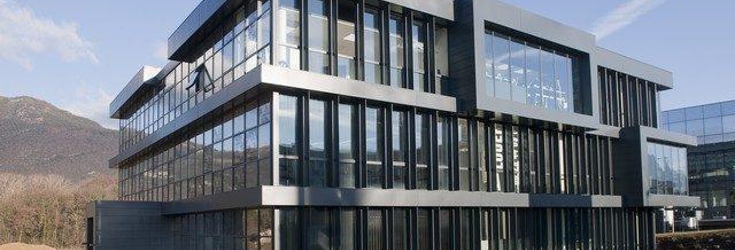 Bureau 12 Pièces 209 m² à louer à Challes-les-Eaux (73190)