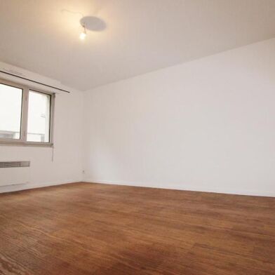 Appartement 2 pièces 720 €