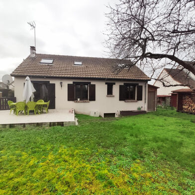 Maison 4 pièces 242650 €