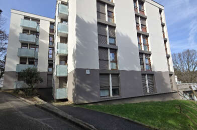 Appartement 5 pièces 610 €