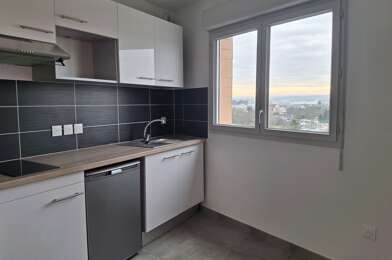 Appartement 2 pièces 758 €