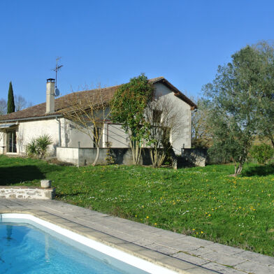 Maison 5 pièces 430500 €