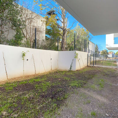 Appartement 3 pièces 1047 €