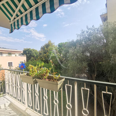 Appartement 3 pièces 299900 €