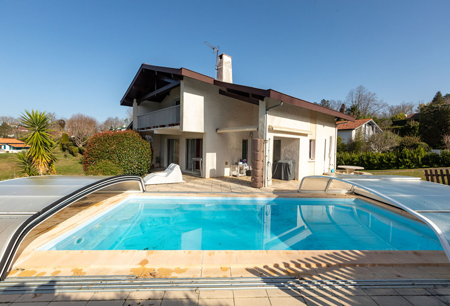 Arbonne - Maison avec piscine et joli jardin — photo 1