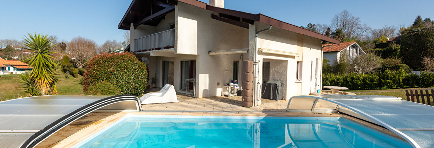 Maison 6 Pièces 130 m² à vendre à Arbonne (64210)