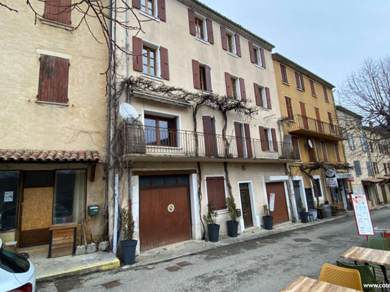 IMMEUBLE DE CARACTÈRE AU COEUR DE MONTBRUN-LES-BAINS — photo 1
