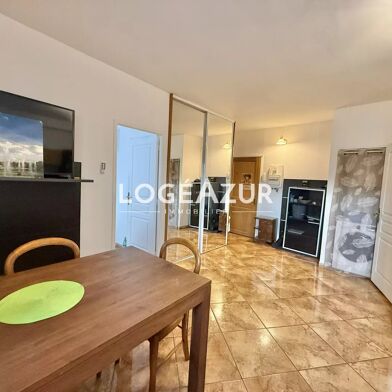 Appartement 3 pièces 160000 €