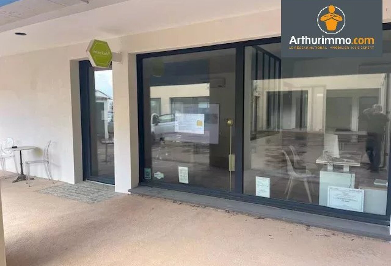 LOCATION BUREAUX  - PORTICCIO — photo 1