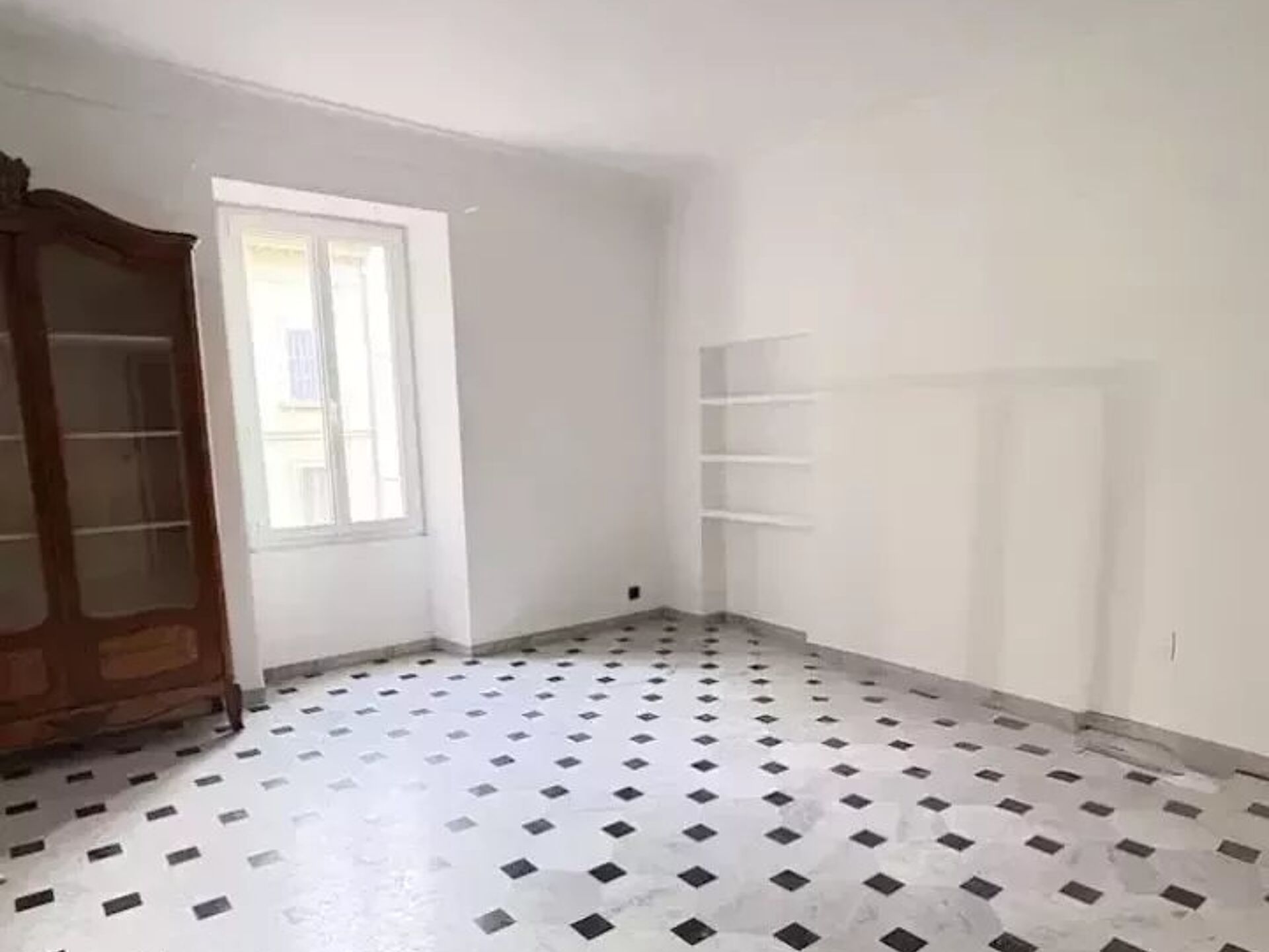 Appartement 3 pièces 76 m² · à Ajaccio · 76 m² · 345 000 €