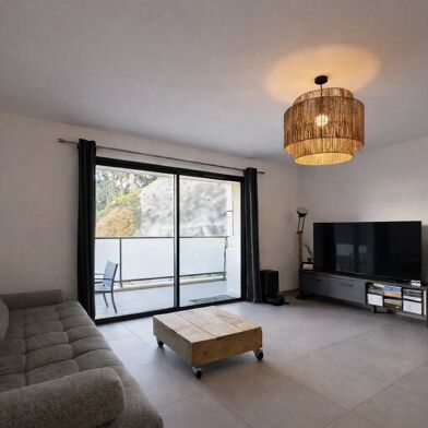 Appartement 3 pièces 315000 €