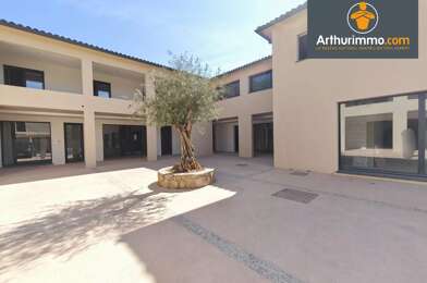 Appartement 3 pièces 427800 €