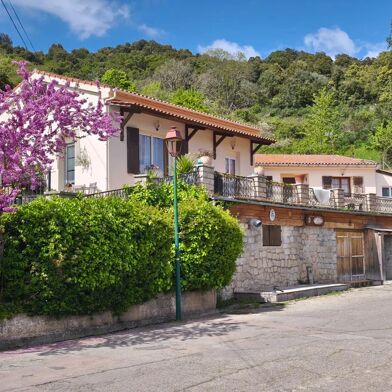 Maison 8 pièces 421200 €