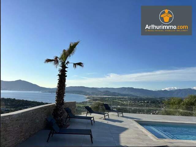 Appartement  Type 3 en rez-de-jardin vue mer — photo du bien