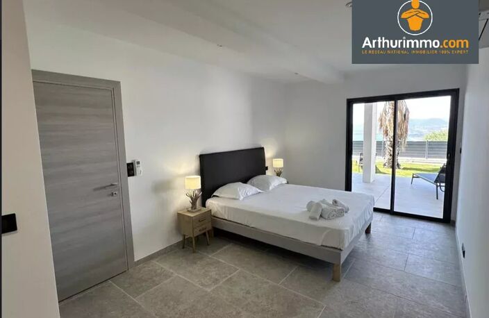 Appartement T3 en rez-de-chaussée-de-jardin vue mer — photo 4