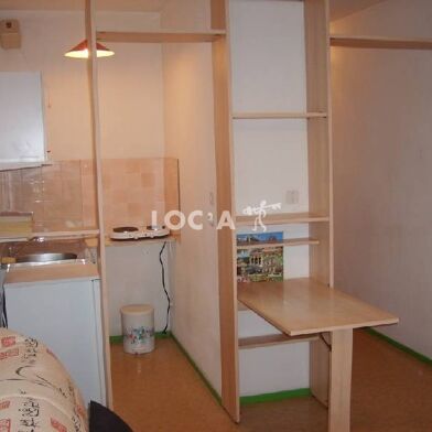 Appartement 1 pièces 530 €