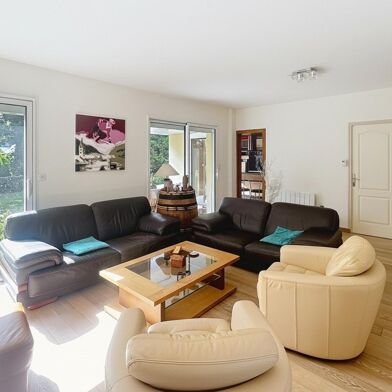 Maison 7 pièces 568000 €