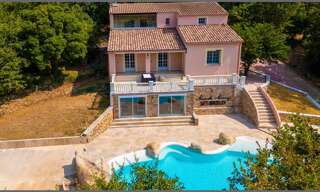 Maison 6 Pièces 165 m² à vendre à La Roquebrussanne (83136)