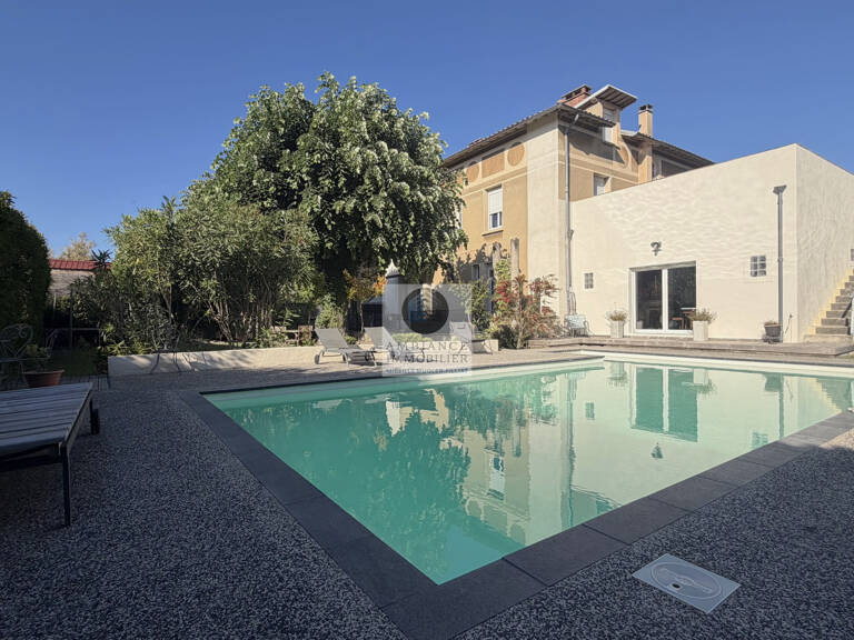 Maison de caractère avec piscine — photo 1