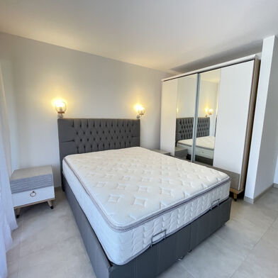 Appartement 1 pièces 275000 €