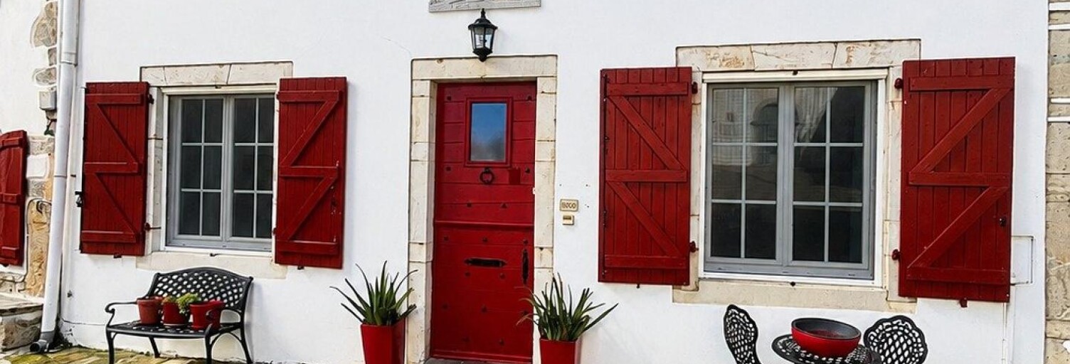 Maison 5 Pièces 118 m² à vendre à Ostabat-Asme (64120)