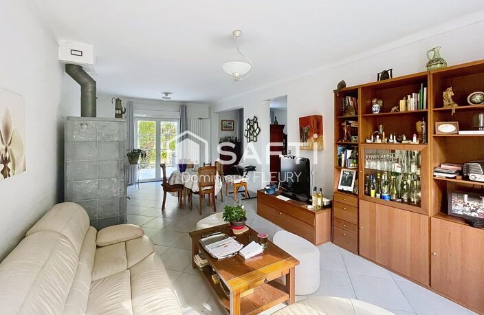 Maison de 250m², 8 pièces sur 5300m² de terrain. — photo 4
