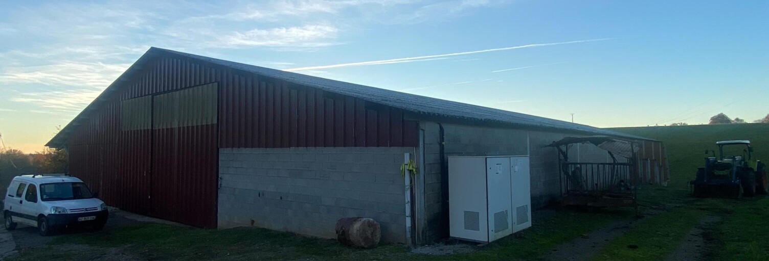 Immeuble  1500 m² à vendre à Espeyroux (46120)