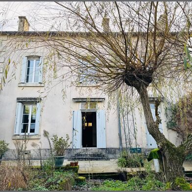 Maison 7 pièces 240000 €