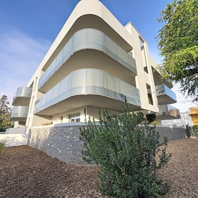 Appartement 3 pièces 630000 €